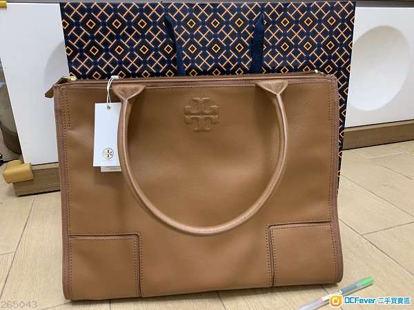 tory burch 40076