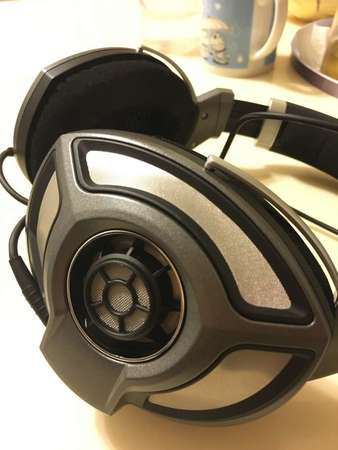 sennheiser hd700耳机9成新 (非sony,bose,beyerdynamic)