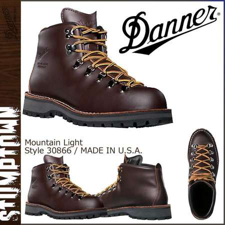 出售全新Danner Mountain light 30866 