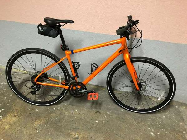出售2021 Cannondale Quick 2 hybrid bike 