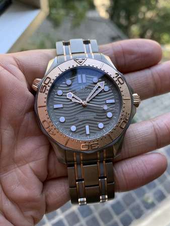 出售Omega Seamaster tantalum 25th 